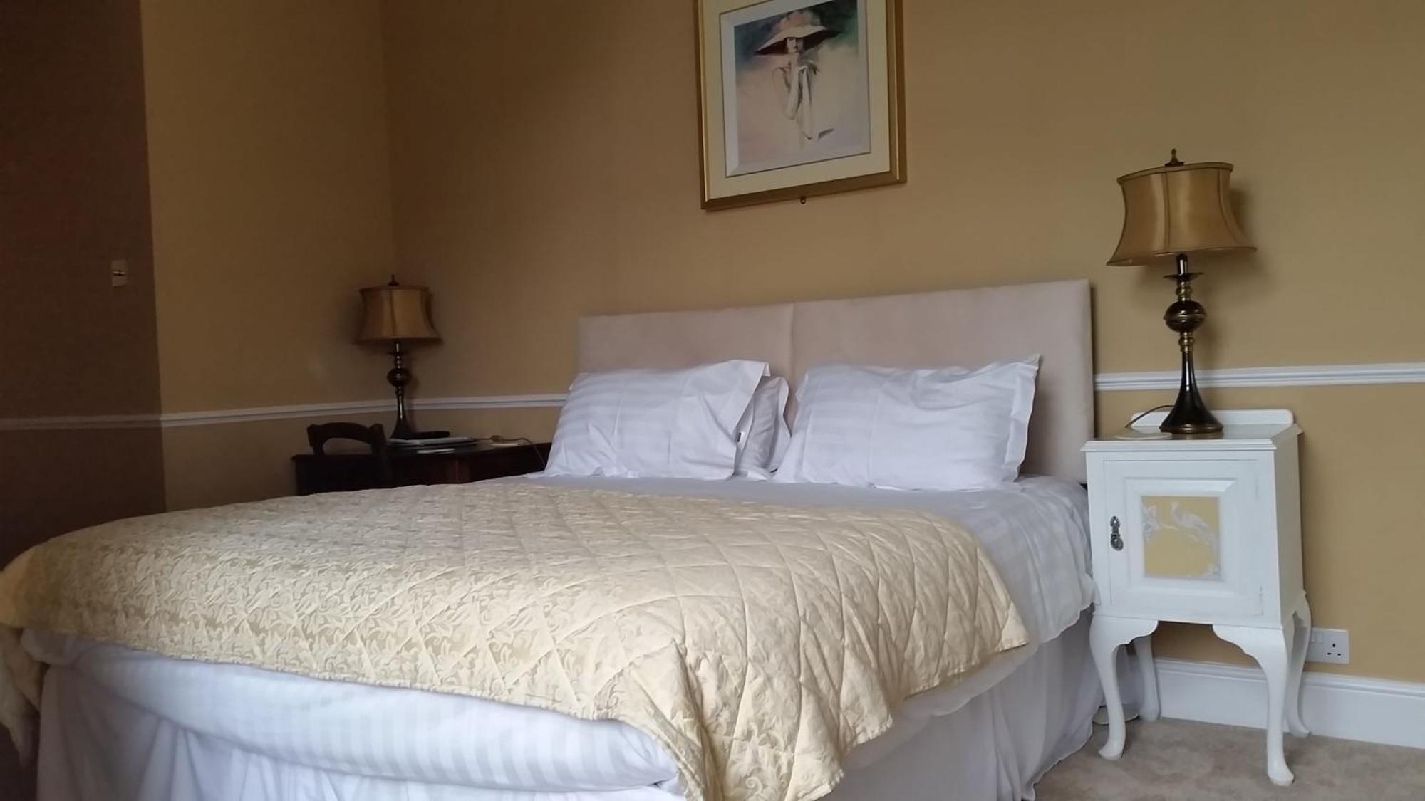 Pencubitt House Guest House Liskeard Room photo