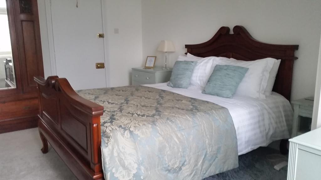 Pencubitt House Guest House Liskeard Room photo